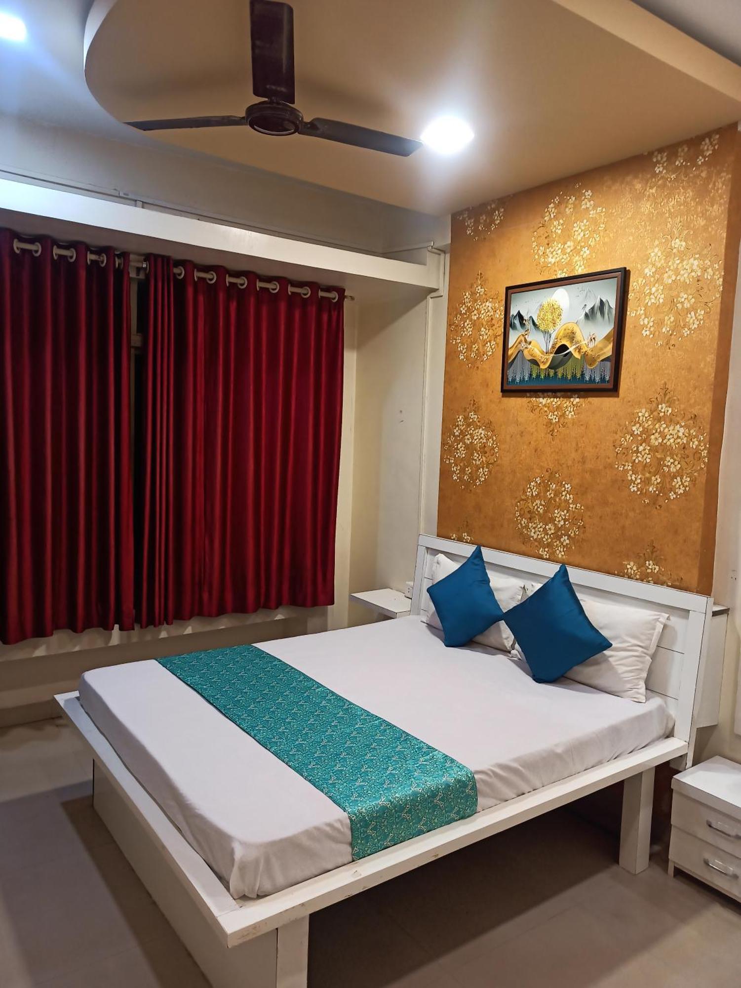 Malwade Motel Pune Eksteriør bilde