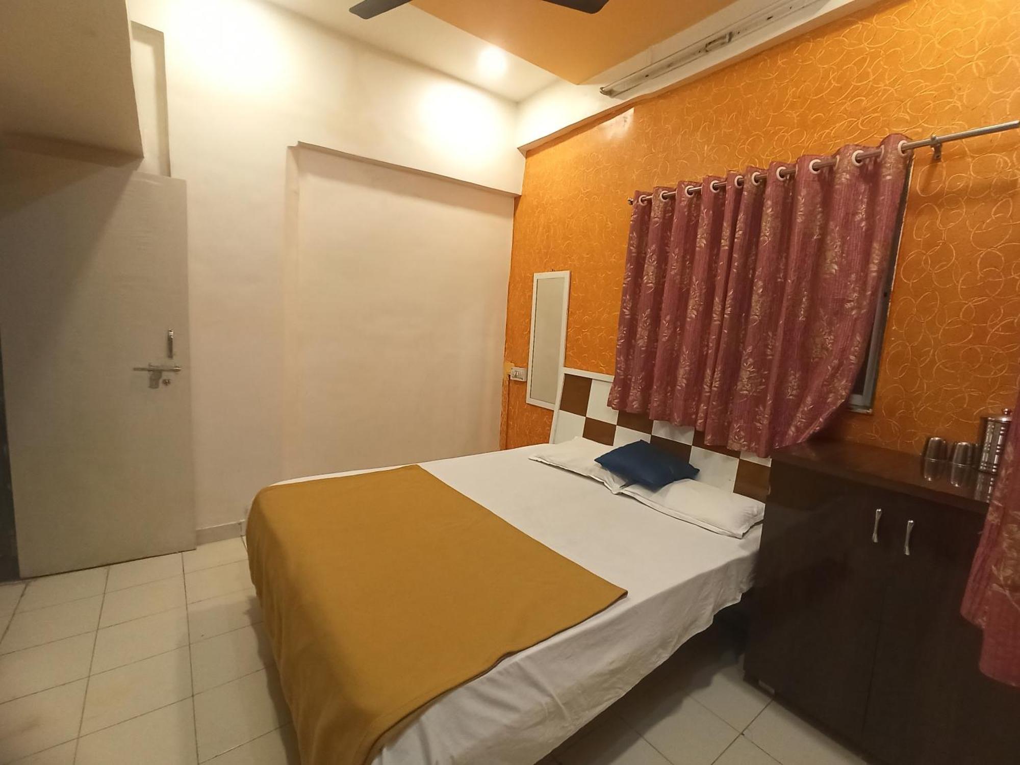 Malwade Motel Pune Eksteriør bilde